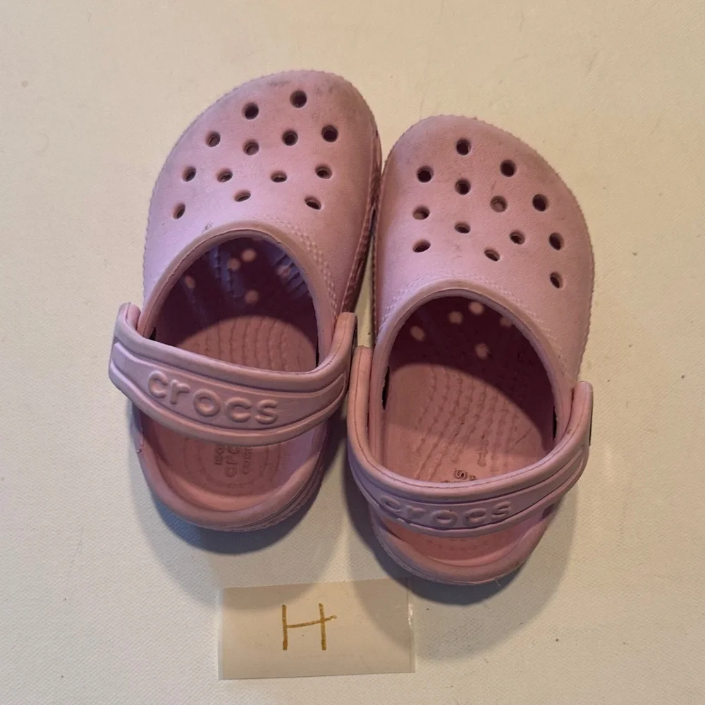 CROCS Kids Light Purple Water Shoes